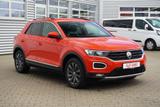 Volkswagen T-Roc 1.5 TSI Sport SHZ LED ACC AHK PDC Navi - VW T-Roc in Magdeburg