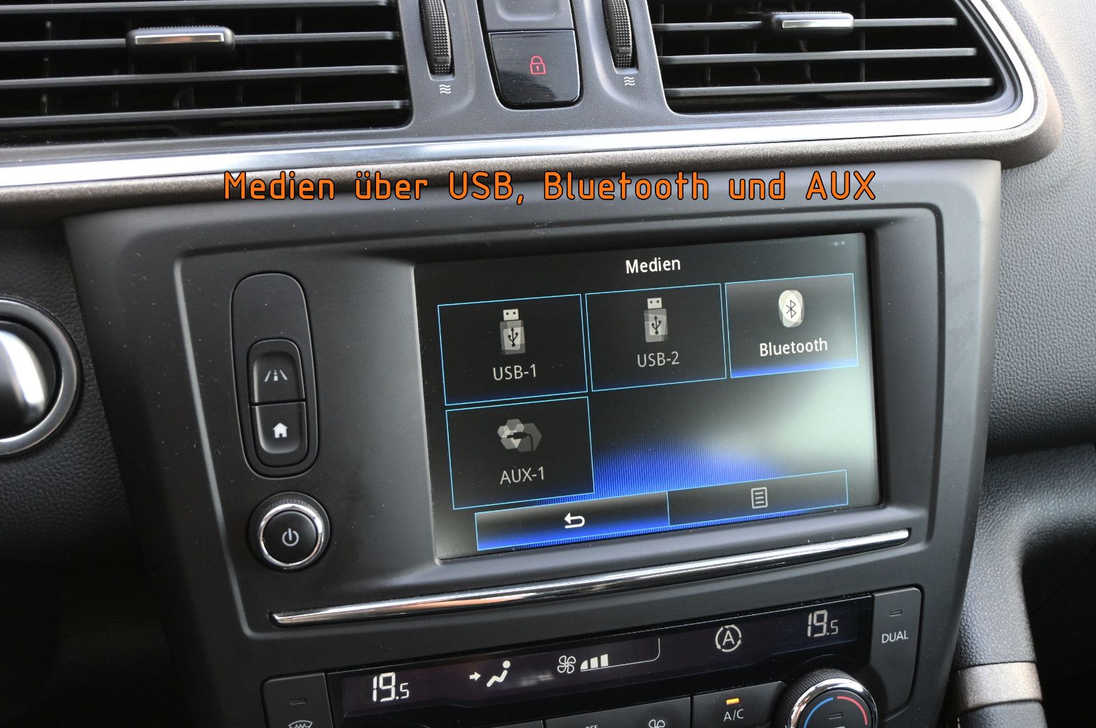 Fahrzeugabbildung Renault Kadjar ENERGY 1,2 TCe 130 XMOD °AHK°NAVI°KEYLESS