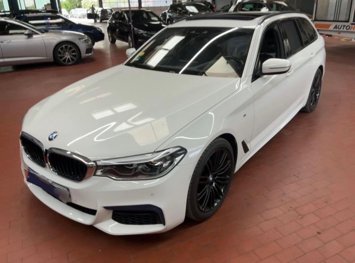 BMW 520d M Sportpaket PANO/19-Zoll/LED/Head-Up