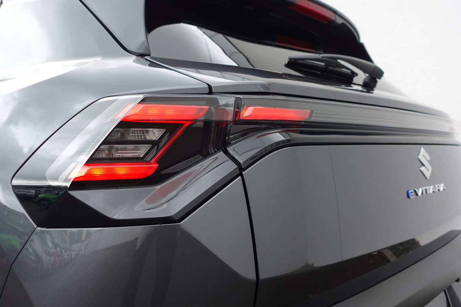 Fahrzeugabbildung Suzuki e Vitara 61kWh Comfort+ Allgrip,Navi,Pano,Kamera