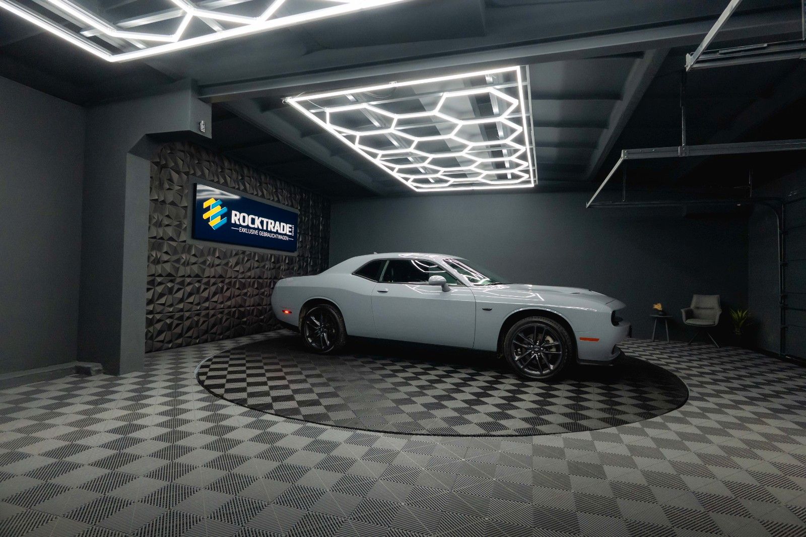 Fahrzeugabbildung Dodge Challenger 3.6 V6 4x4 GT SRT Styling *LED*19%*