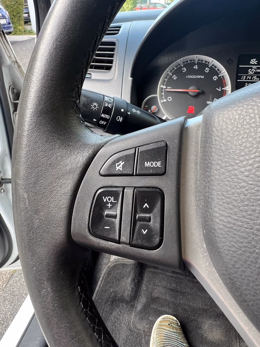 SUZUKI SWIFT CLUB | 94 ch | 4X4 | BVM | VOLANT EN CUIR