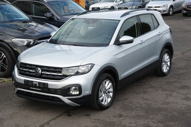 Volkswagen T-Cross Life DSG*PDC*ALLWETTER*DAB*BT*1HD*5700KM