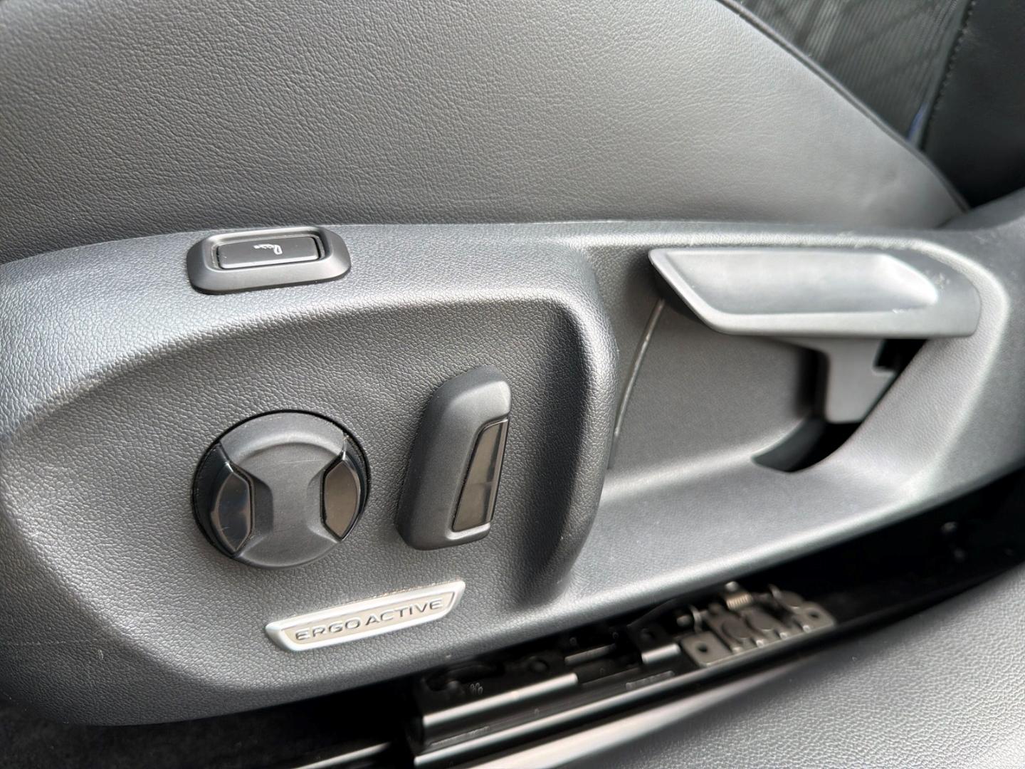 Volkswagen Passat 2.0 TDI DSG R-line Matrix ACC Kam, миниатюра 19
