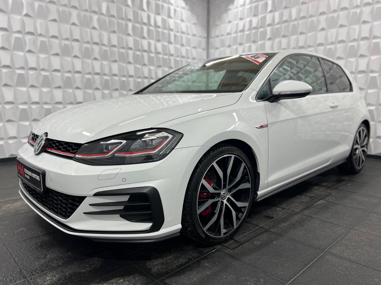 Volkswagen Golf VII GTI Perfor./LED/AppCon/Dynaudio/Blueto.