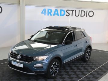 Volkswagen T-Roc 1.5TSI DSG IQ DRIVE PANORAMA KAMERA ACC