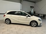 Mercedes-Benz B 180 BlueEFFICIENCY Klima*Sitzheiz.*AHK*1.Hand - Mercedes-Benz B 180: Blueefficiency