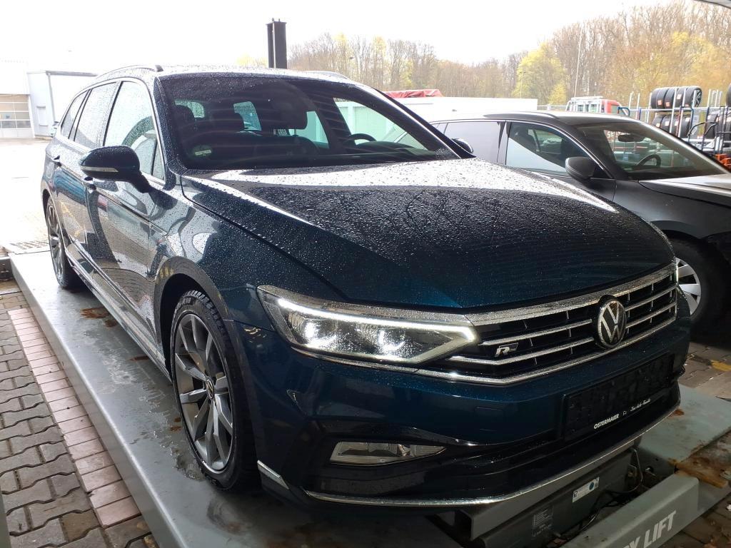 Volkswagen Passat 2.0TDI 4M R-Line/PANO/AHK/360°/ACC/SH/NAV