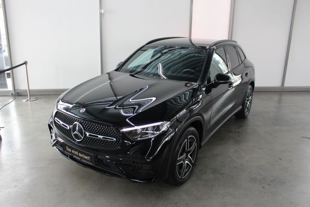 MERCEDES-BENZ GLC 200 4M AMG Kamera Night-Paket AHK Ambiente