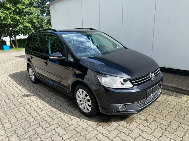 Volkswagen TOURAN*NAVI*KLIMA*SITZHEIZUNG*TEMPOMAT*