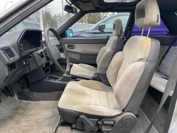 Fahrzeugabbildung Mazda 626 2.0 Oldtimer*H-Kennzeichen*Elektr. Fensterh*