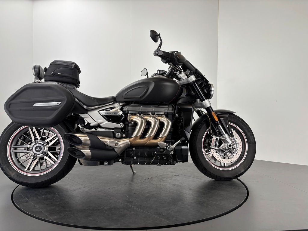 Fahrzeugabbildung Triumph ROCKET 3 GT *SEITL. KZH *TOP-ZUSTAND *2. HAND