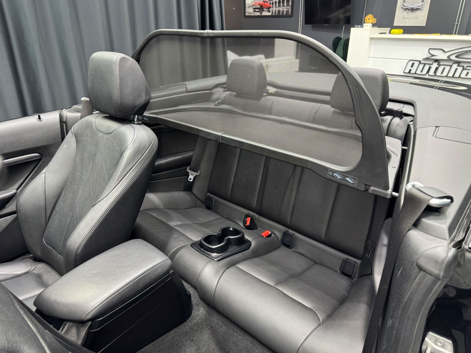 Fahrzeugabbildung BMW 220d Cabrio M Sport|LEDER|NAVI|AUTOMATIK|AHK|