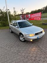Audi A4 B5 facelift 1.8 - Audi A4 aus 2000: 1.8