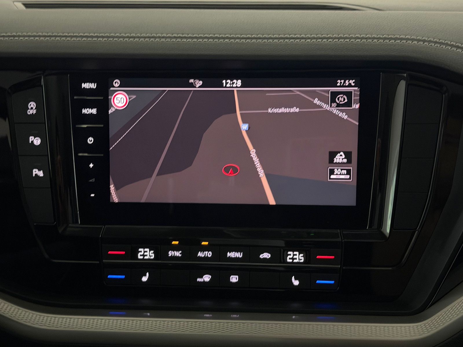 Fahrzeugabbildung Volkswagen Touareg 3.0 TDI 4Motion/KAMERA/ACC/AHK/LED