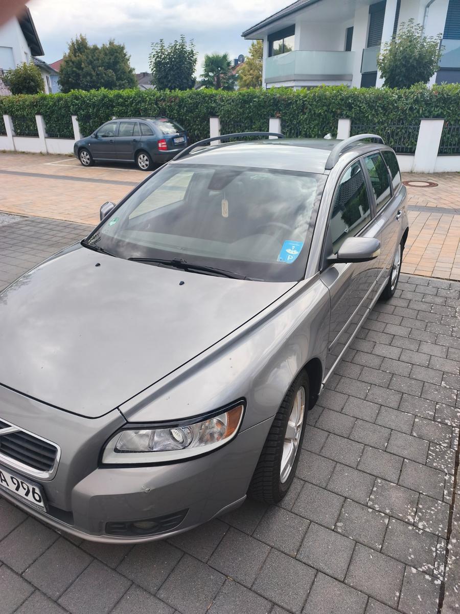 Volvo V50 2.0D Tüv bis 4/28