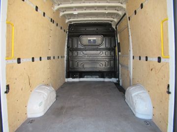 Volkswagen Crafter - 10