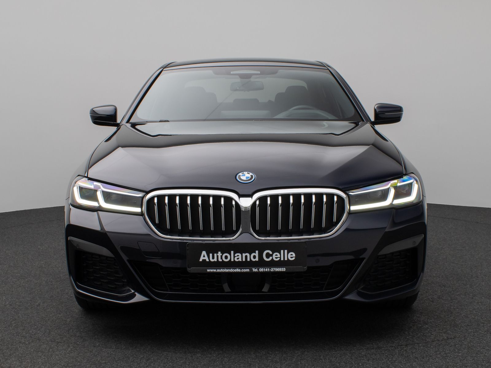 Fahrzeugabbildung BMW 520e M Sport Kamera Laser HUD DAB HiFi Komfort