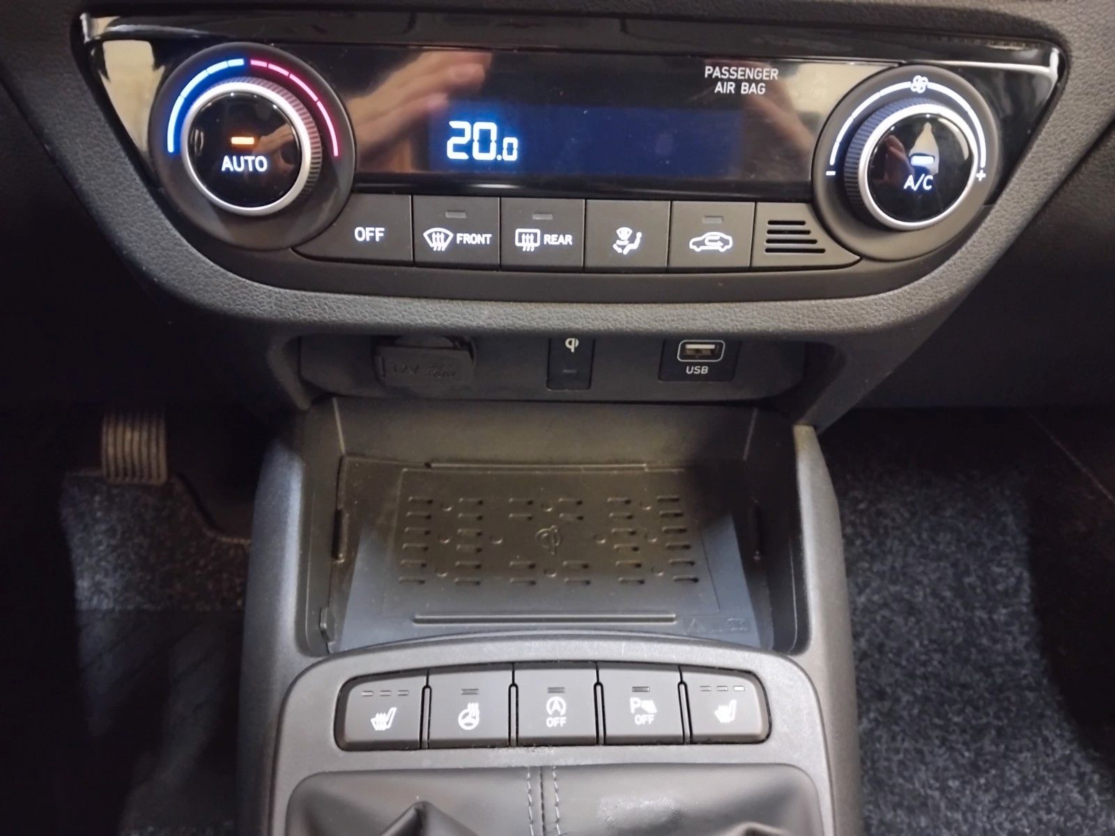 Hyundai i10 (06/2026, Benzin)