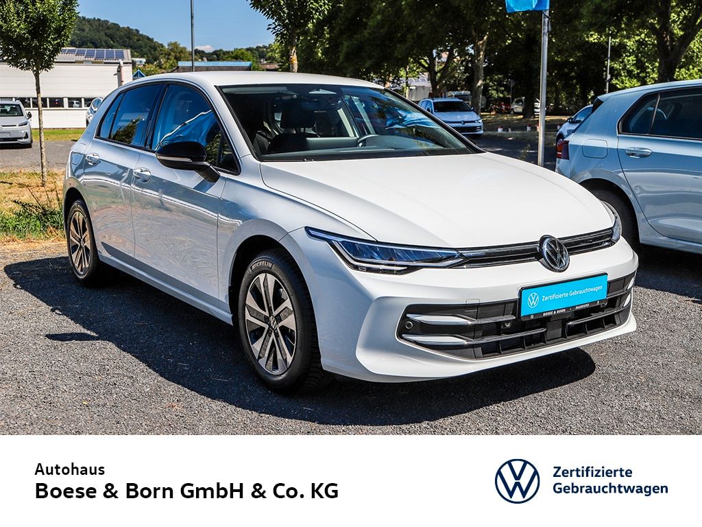Volkswagen Golf ENERGY 1.5 eTSI DSG KAMERA APP-CONNECT foto 3
