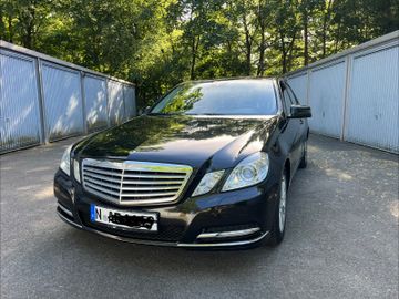 Mercedes E 200 - 12