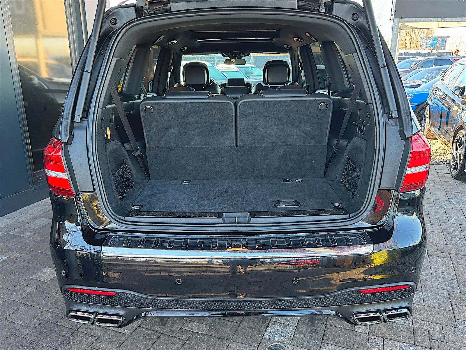 Fahrzeugabbildung Mercedes-Benz GLS 63 AMG 4Matic *Head Up*Massage*Pano*LED*19%*