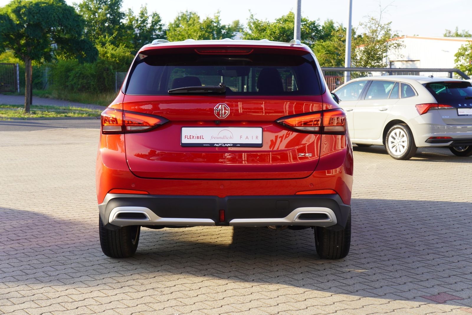 MG ZS
