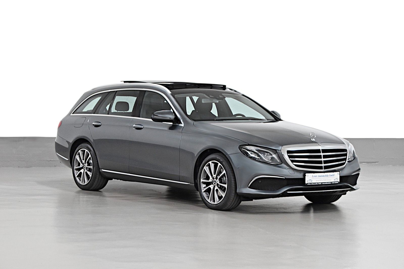 MERCEDES-BENZ E 220 D T 4-MATIC EXCLUSIVE*FINANZIERUNG MÖGLICH