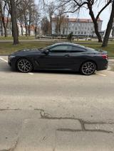 BMW M850i xDrive Coupé - - BMW M850: Coupe