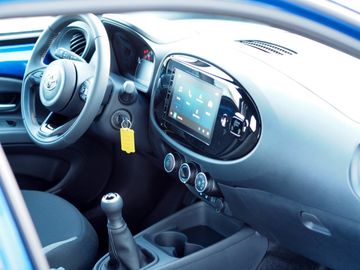 Bild 10 Toyota Aygo (X) 1,0 Business Edition Klima Kamera SHZ
