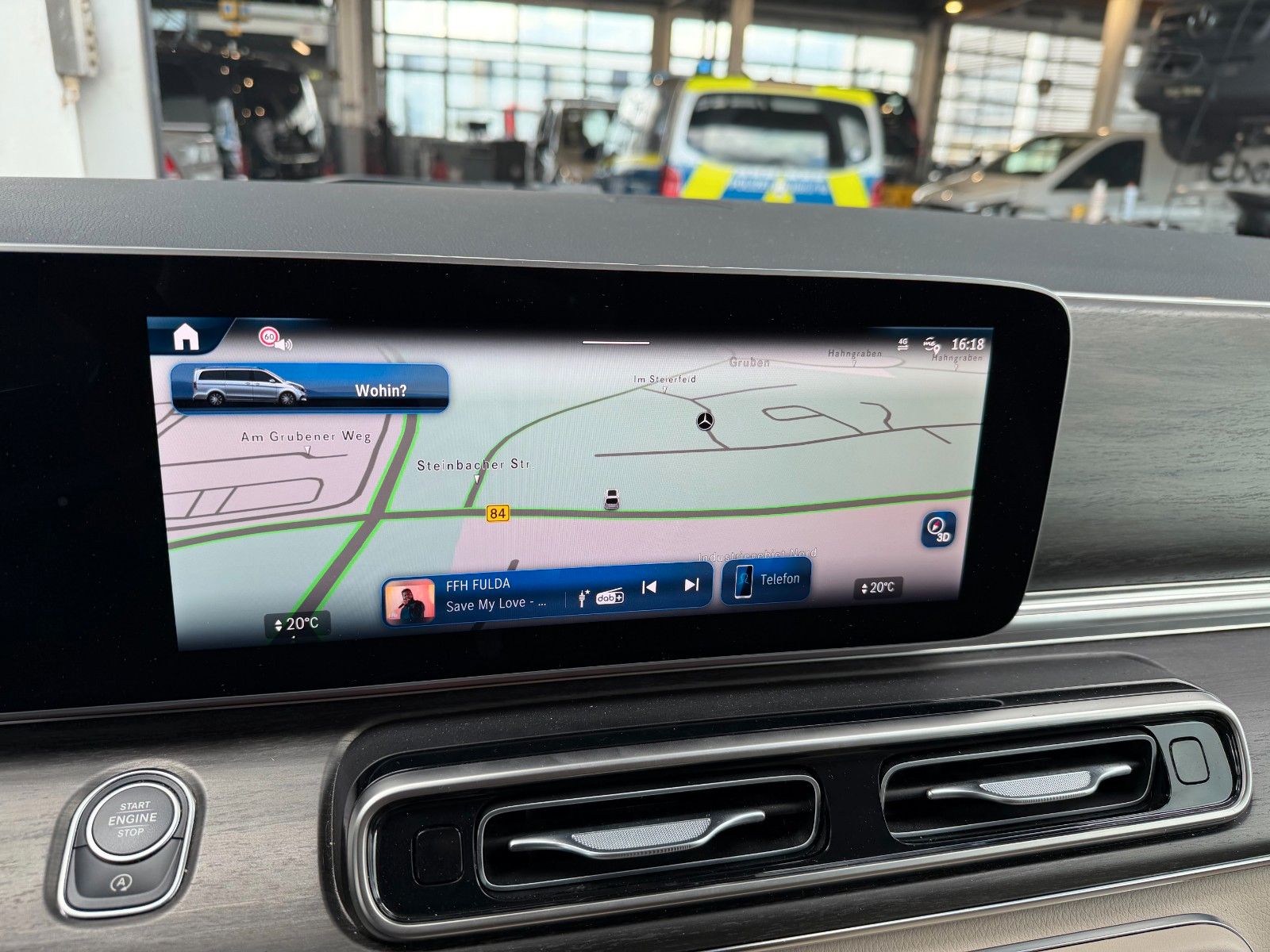 Fahrzeugabbildung Mercedes-Benz V 300 d AVA DISTRONIC 360Kamera