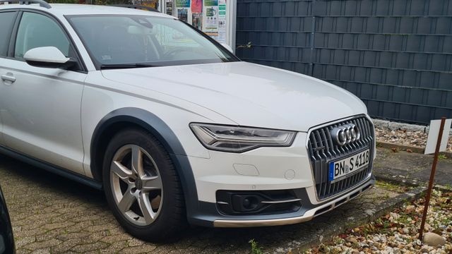 Audi A6 Allroad 3.0 TDI quattro S tronic 