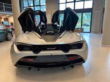 2018 Mclaren 720S — фото 5