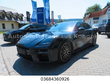 Porsche Panamera - 1
