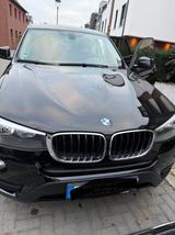 BMW X3 xDrive20i - - Behindertengerechte BMW X3
