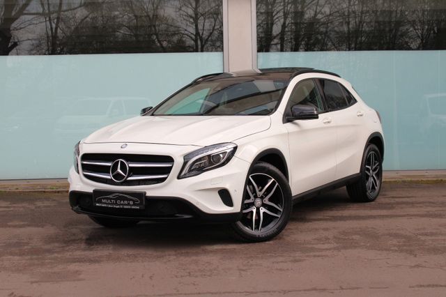 Mercedes-Benz GLA 200 Night/*Panorama*/*Memory*/*ILS*/*Kamera*