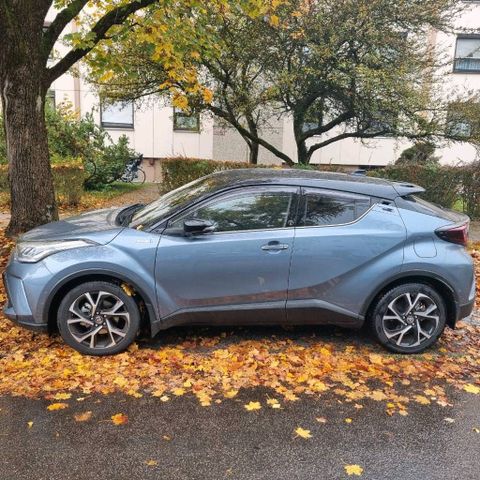 Toyota C-HR 2.0 Hybrid Team D sodalithblau...