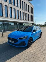 Ford Focus ST X Edition - Ford Focus: ST X Edition