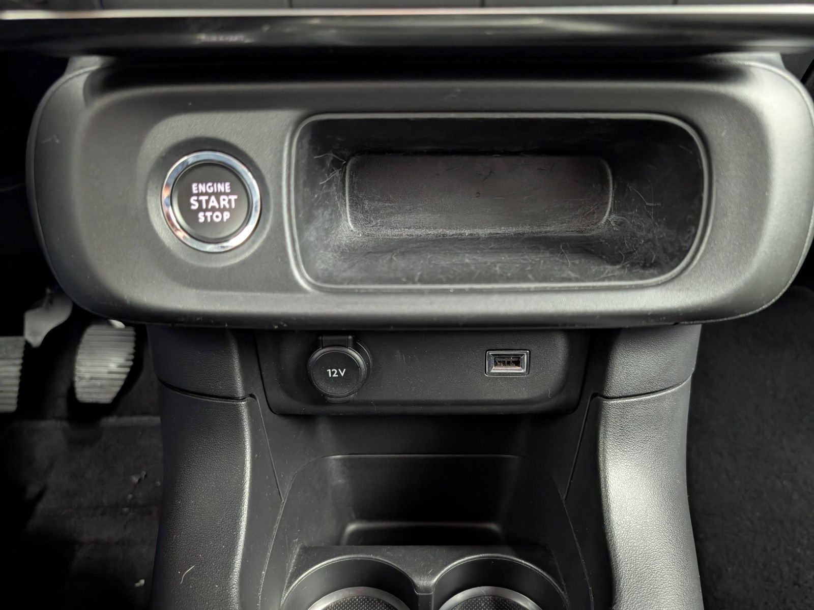 CITROEN C3  1.2 PureTech Shine Navi Pano NUR GEWERBE – Bild 18