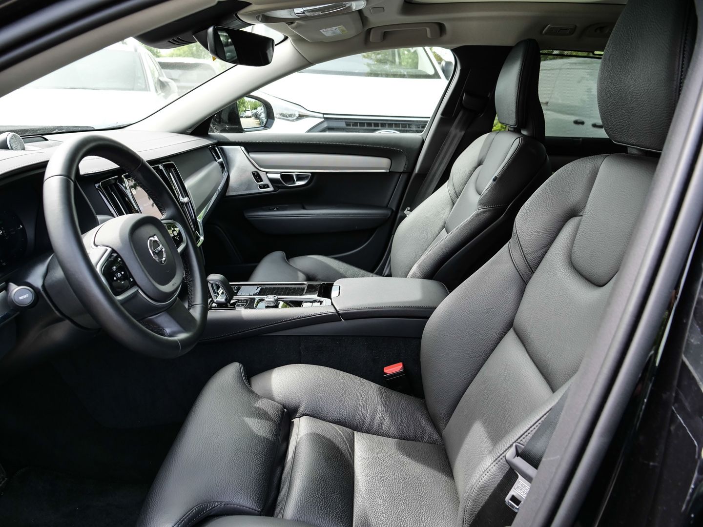 Volvo V90 Kombi Ultra Dark Recharge Plug-In Hybrid AWD foto 6