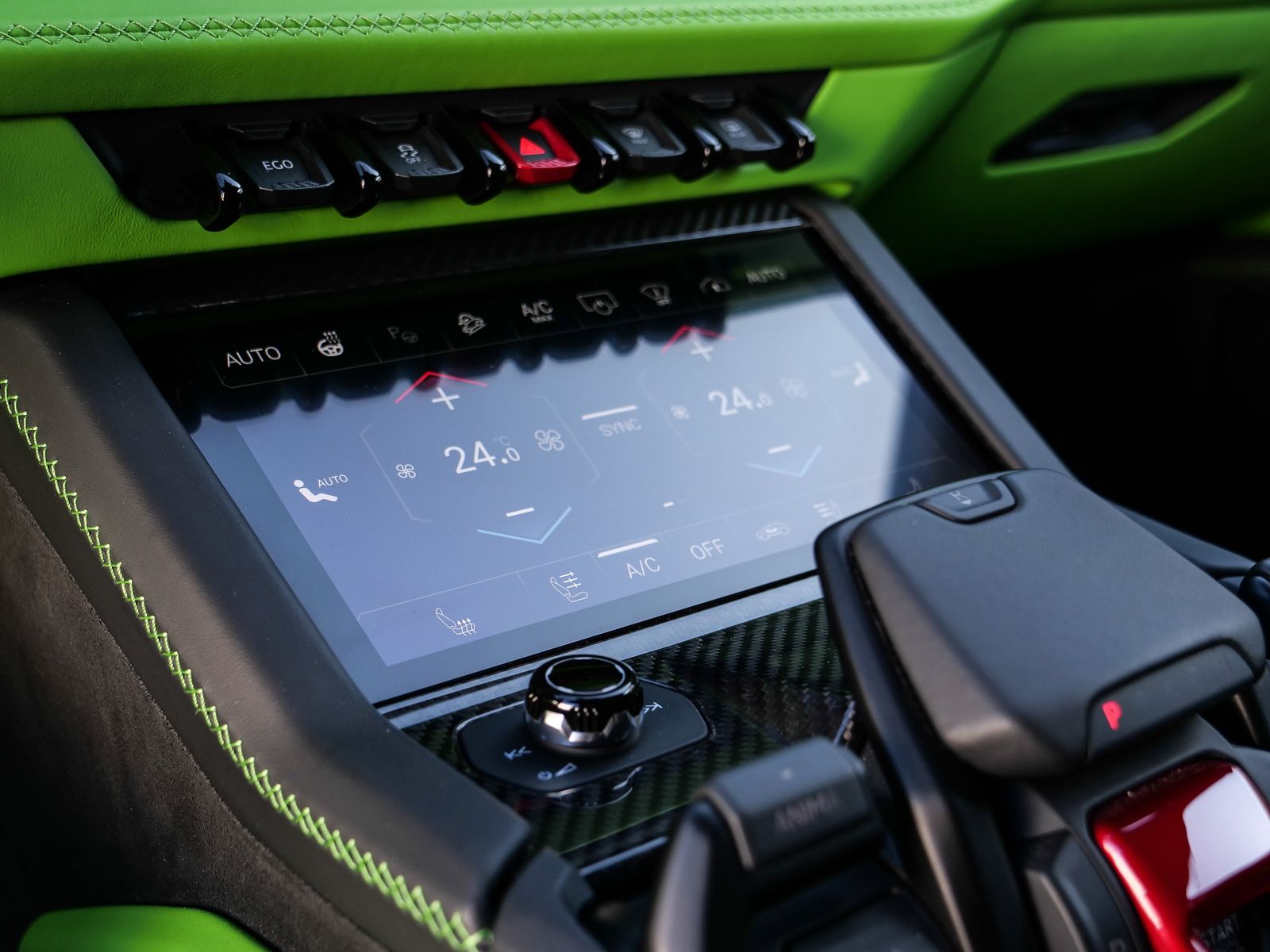 Lamborghini Urus SE Verde Selvans, Big Interior Carbon Pack foto 20