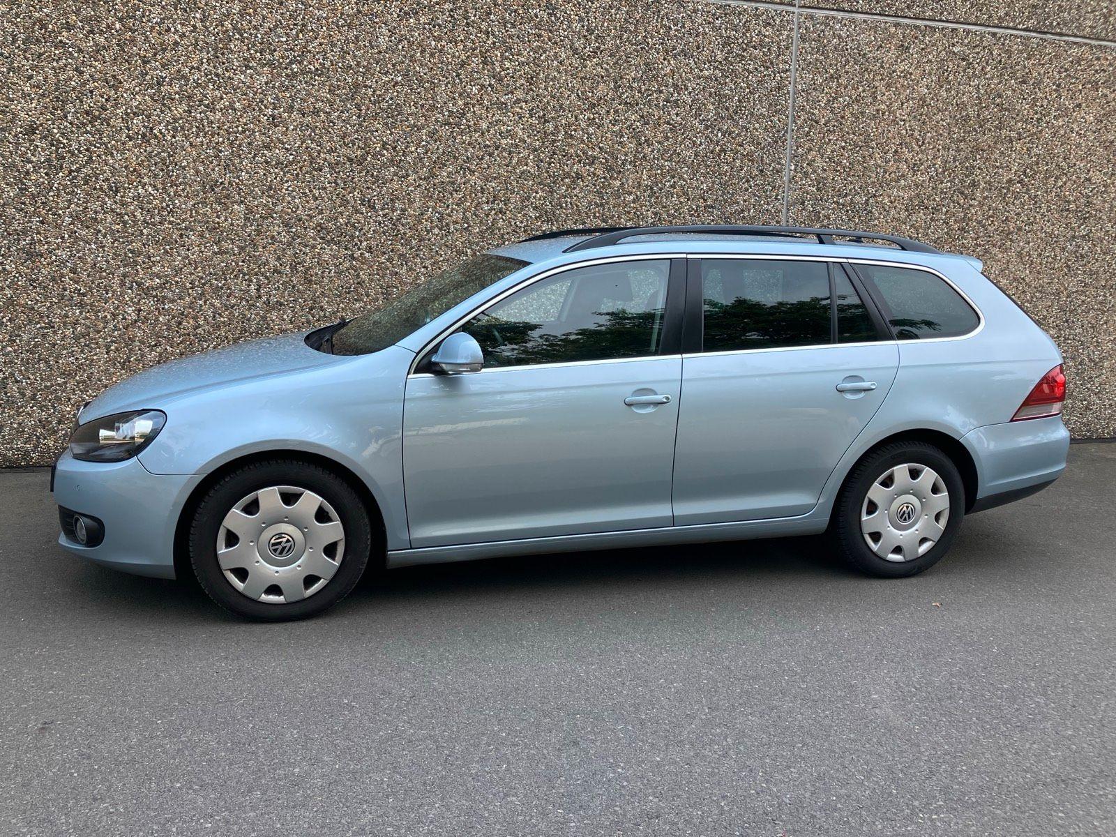 Volkswagen Golf 2011 — engine 122 HP (90kW)