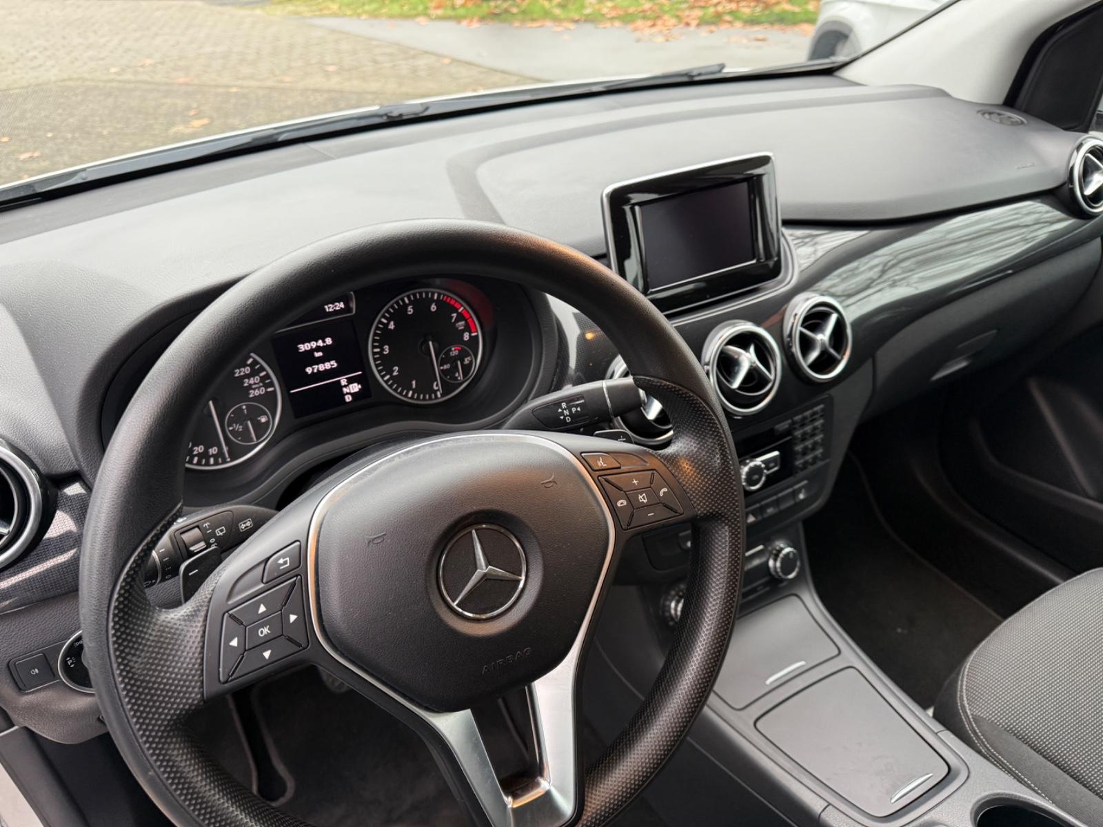 Mercedes-Benz B 180 B B 180