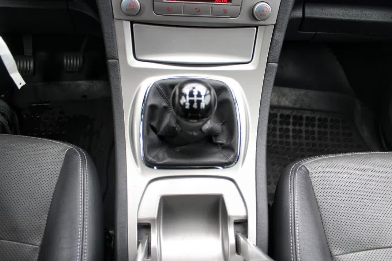 Ford Galaxy 2007 — photo 14