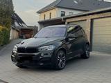 BMW X5 50D M-Paket/Panorama/381-PS/360-Gra... - BMW 550 mit Diesel-Antrieb