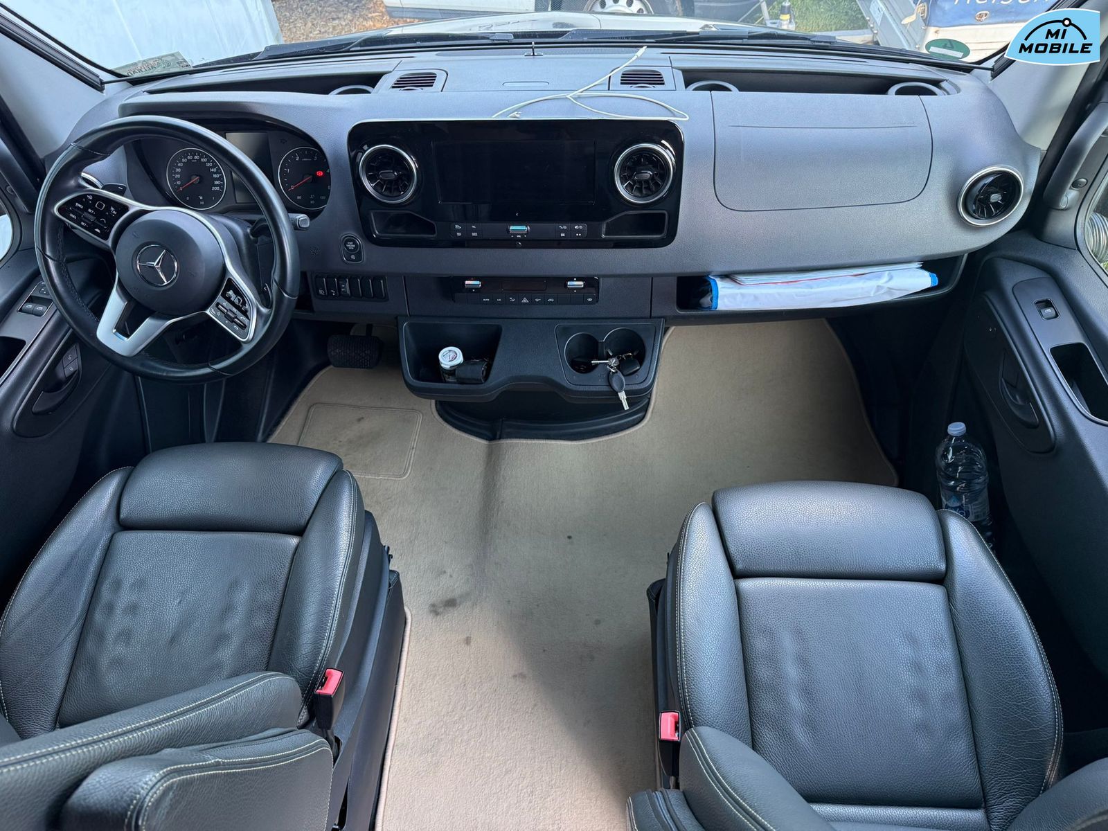 Fahrzeugabbildung HYMER-ERIBA Grand Canyon S Cross Over