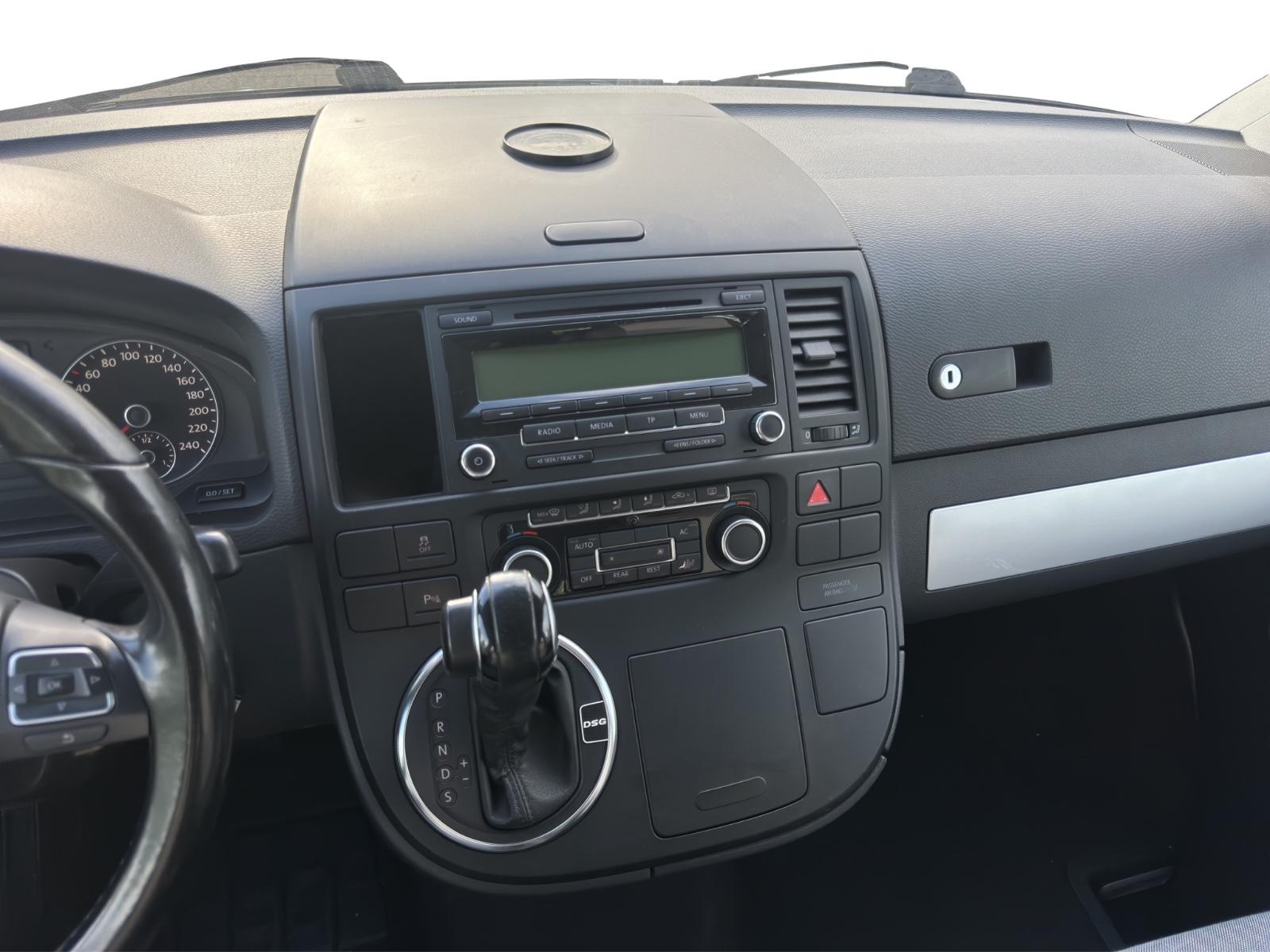 VOLKSWAGEN T5 CALIFORNIA BEACH 140 CH BVA - CHAUFFAGE STATIONNAIRE - ATTELAGE RÉGULATEUR DE VITESSE - VOLANT EN CUIR
