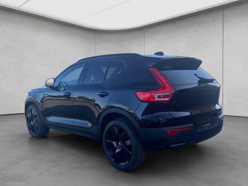 Volvo XC40 B3 B DKG Plus Black Edition 120 kW, 5-türig