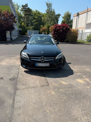 MERCEDES-BENZ C 300de Elektrisch und Diesel
