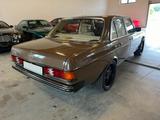 Mercedes-Benz 200-DAIMLER-BENZ 123-H KENNZEICHEN- - Mercedes-Benz 200: D